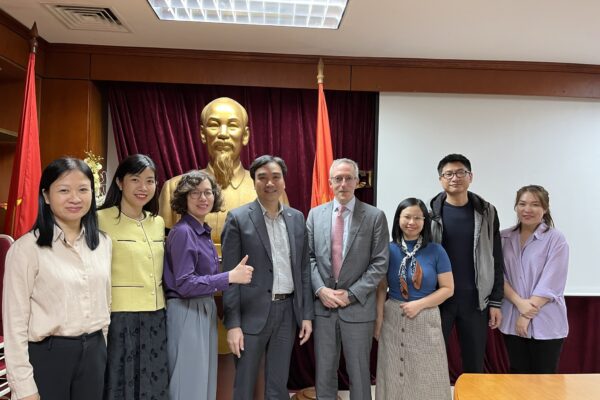 The discussions centered on aligning Vietnamese valuation practices with international standards, addressing data, input information, valuation models, and quality control (December 2023)